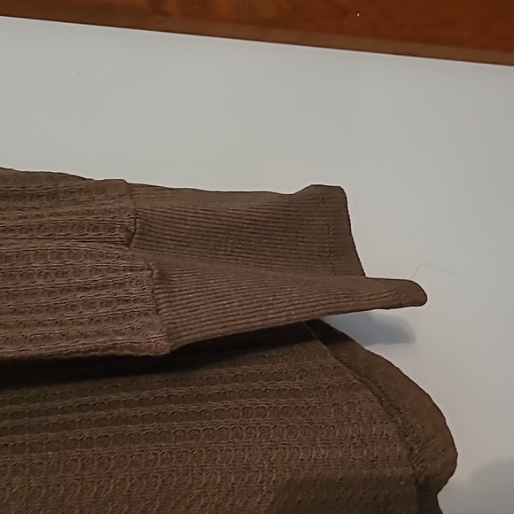 NWT Chloe & Jasmine olive green thermal Henry long sleeve shirt Sz 1X - Picture 5 of 8